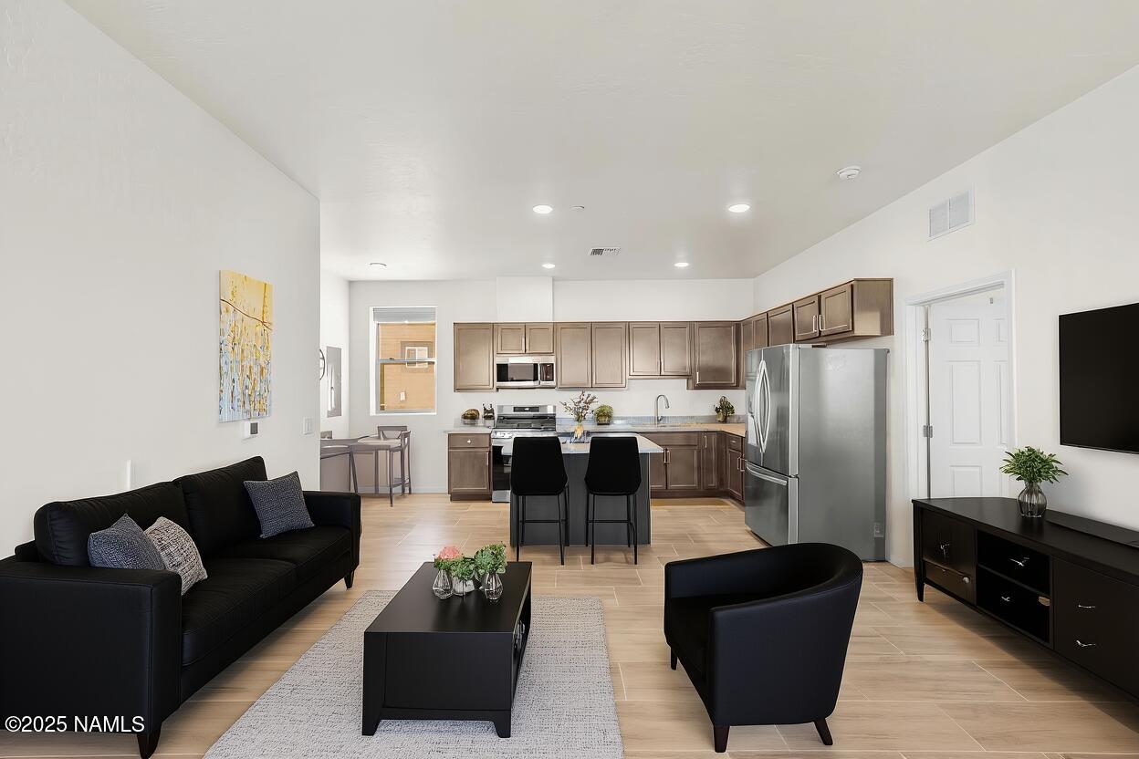 1650 E Ponderosa Parkway 110