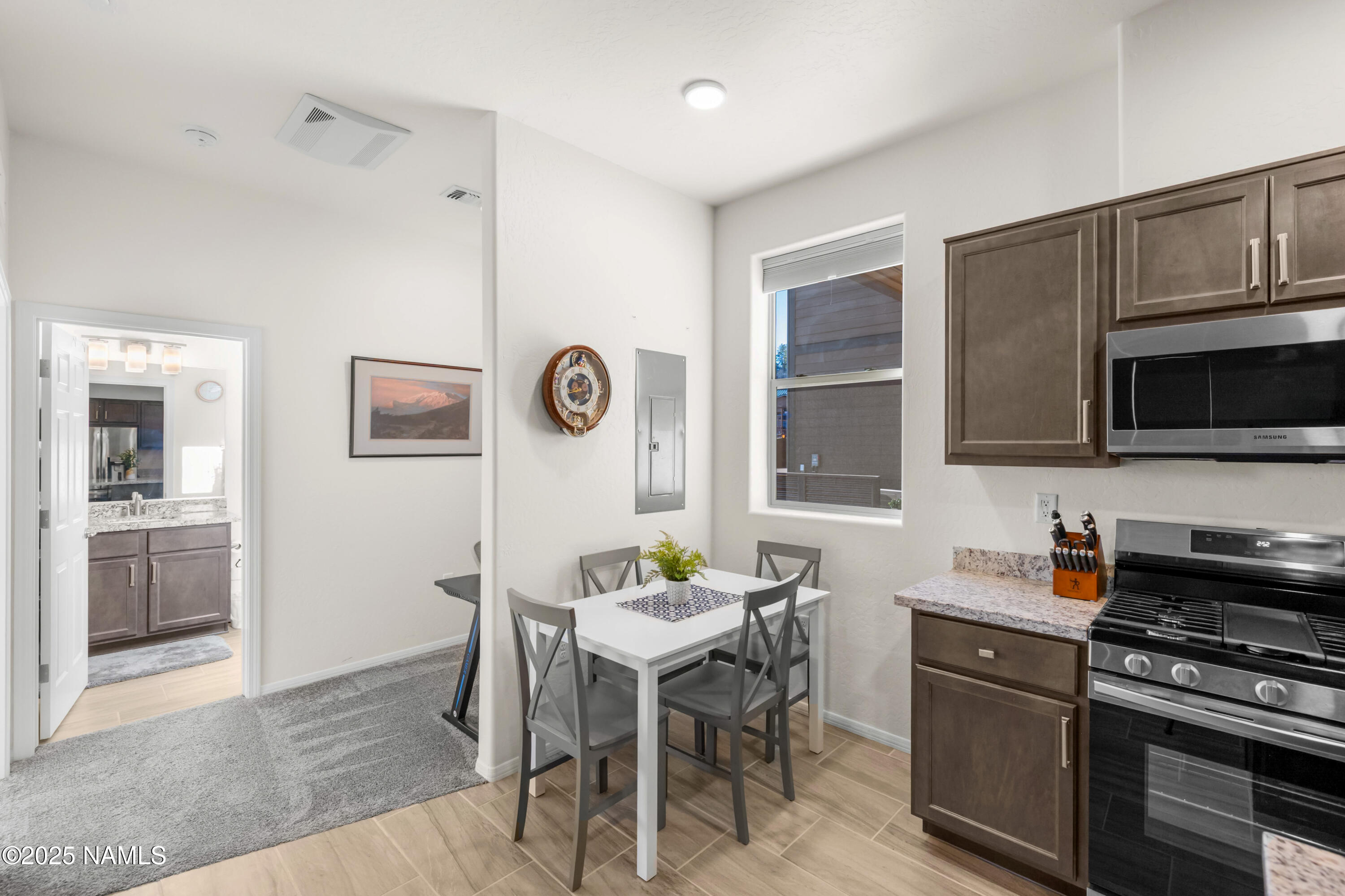 1650 E Ponderosa Parkway 110