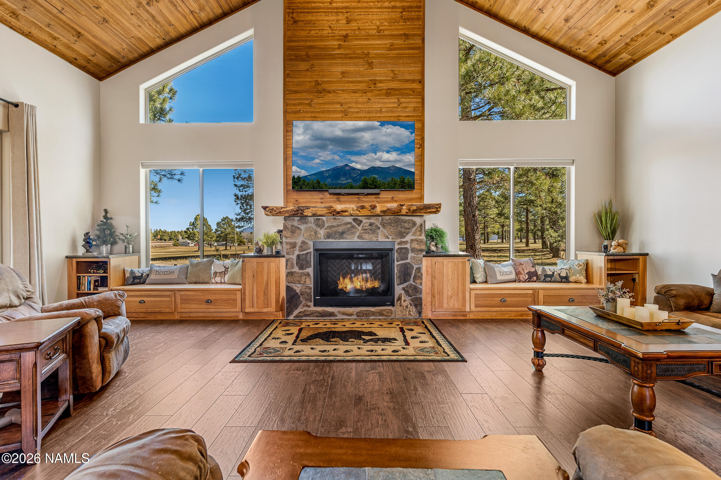 433 S Highland Meadows Drive