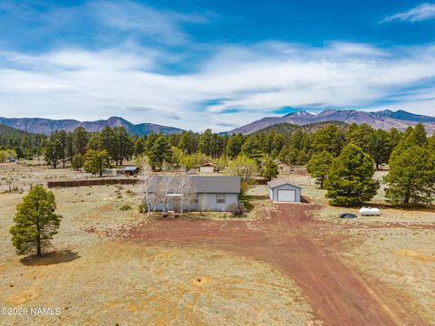 10472 Cross Road Flagstaff AZ 86004