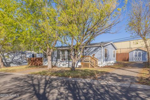 Photo of Flagstaff, AZ 86001 (MLS # 204284)