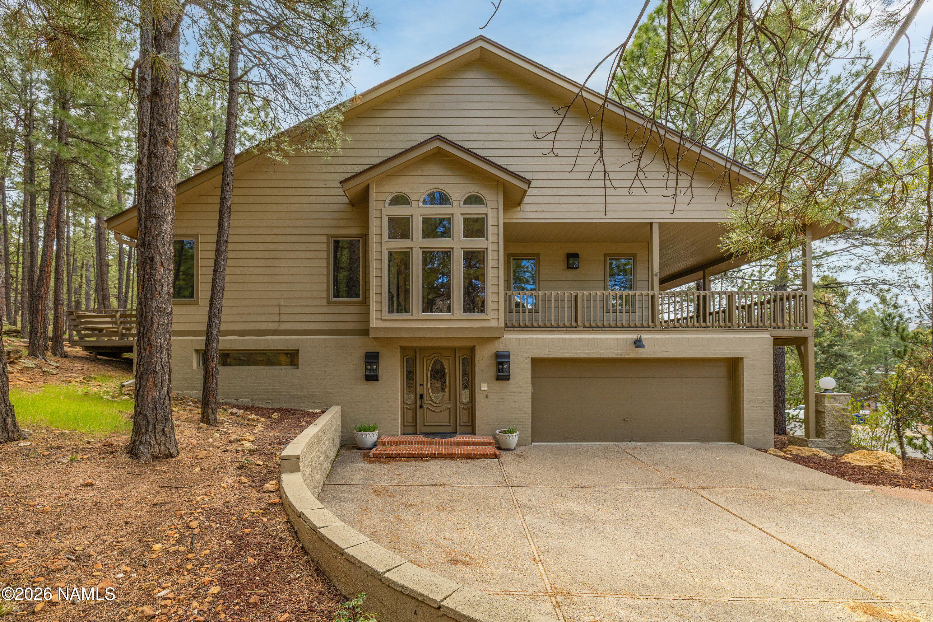 1426 N Edgewood Street