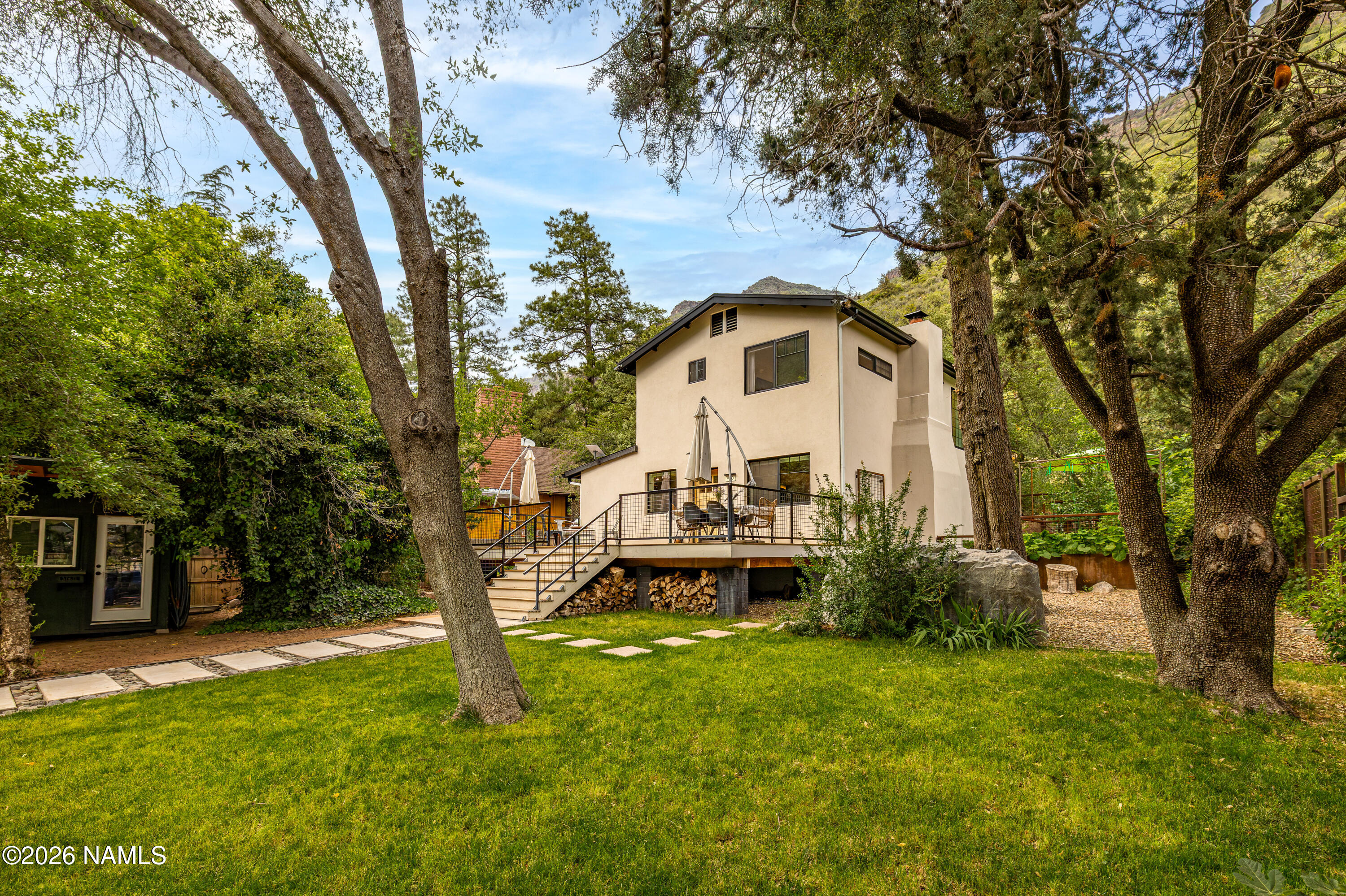 970 Shangri Drive