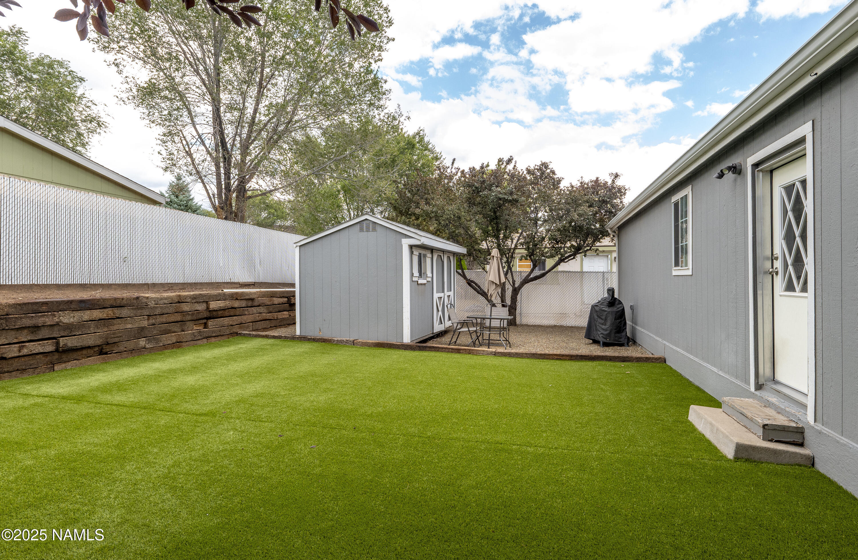 4822 E Merriam Drive