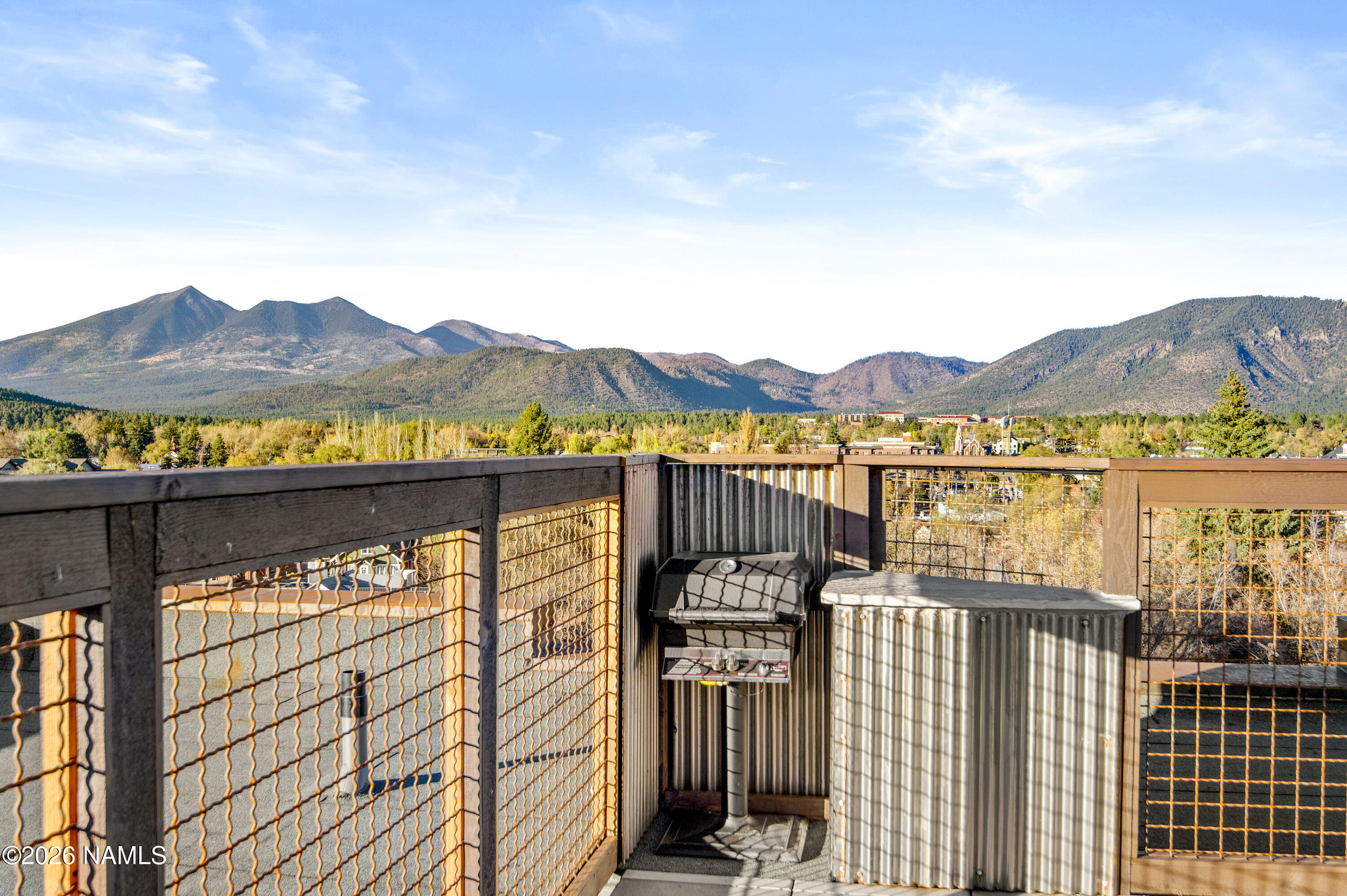 207 S Beaver Street 203