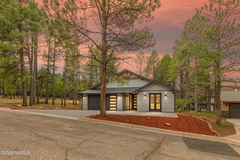 Photo of Flagstaff, AZ 86004 (MLS # 205439)