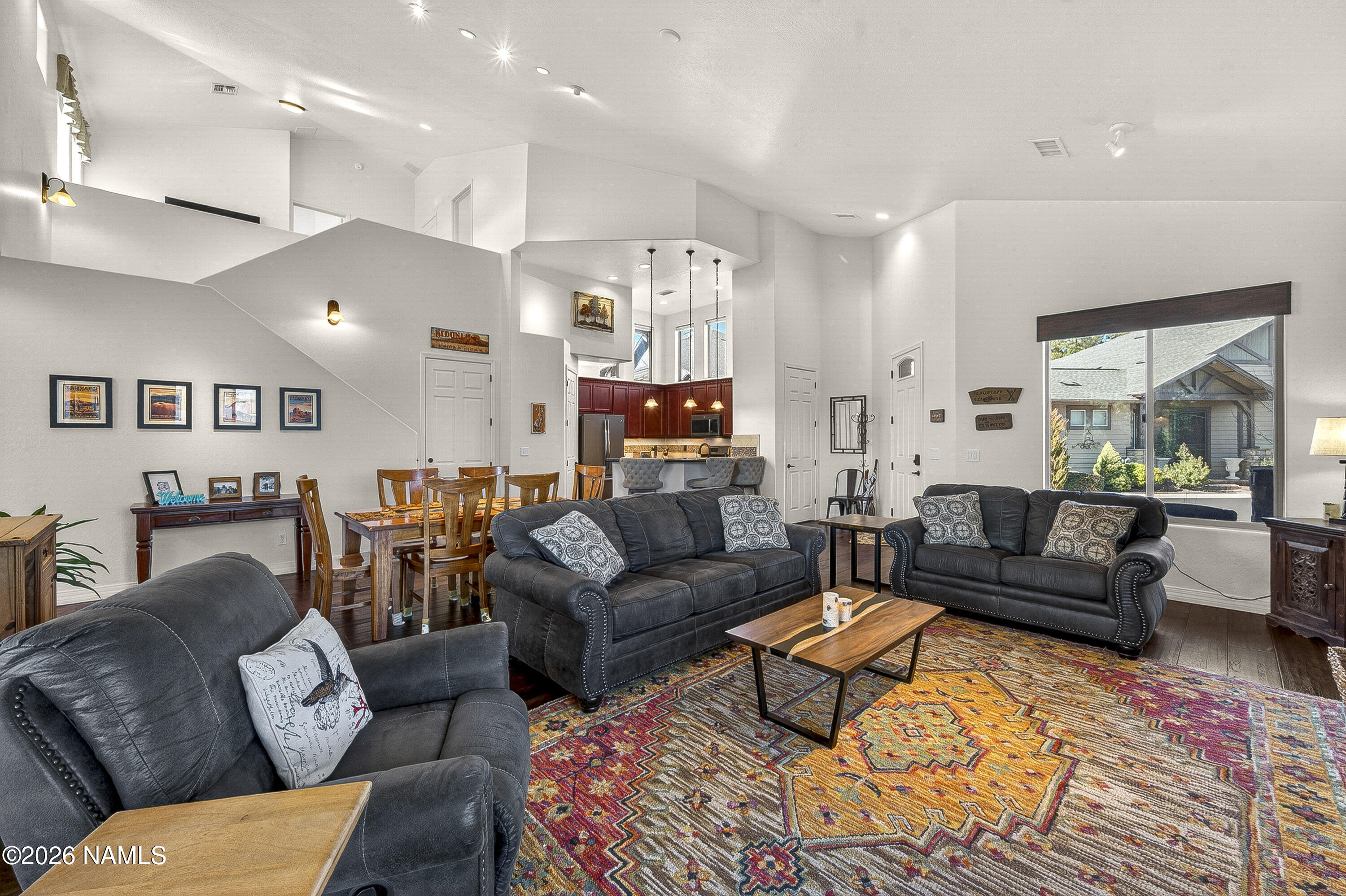 2926 S Presidio De Calabasas