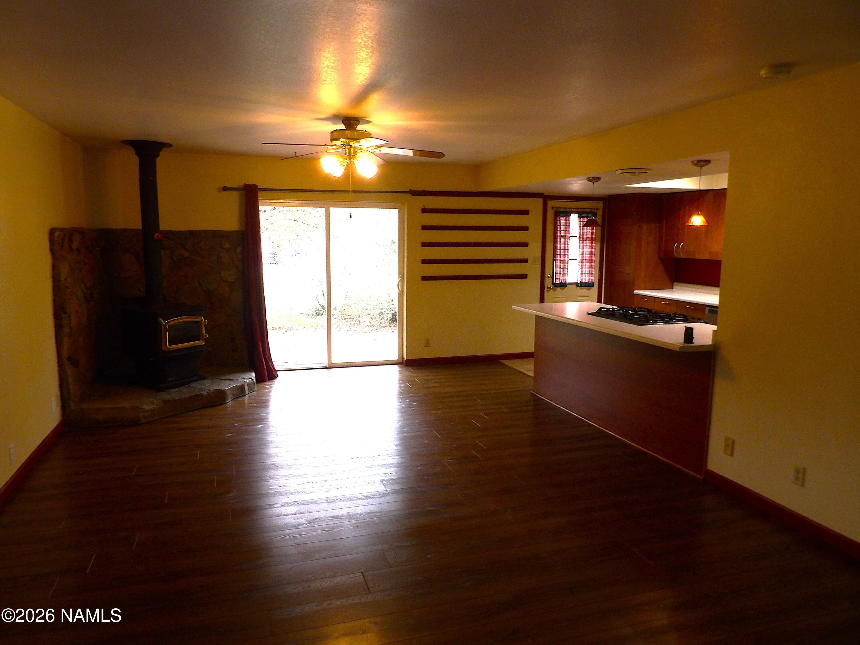 5901 N Mountaineer Road