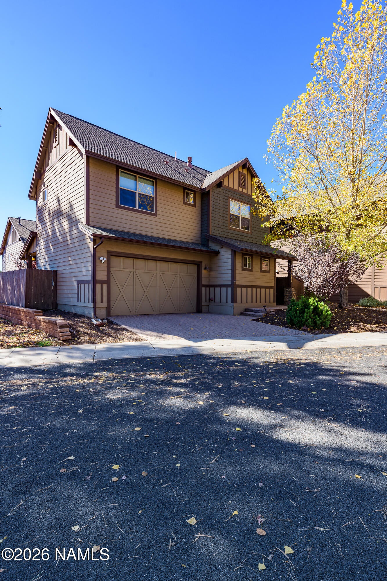 2468 W Pollo Circle
