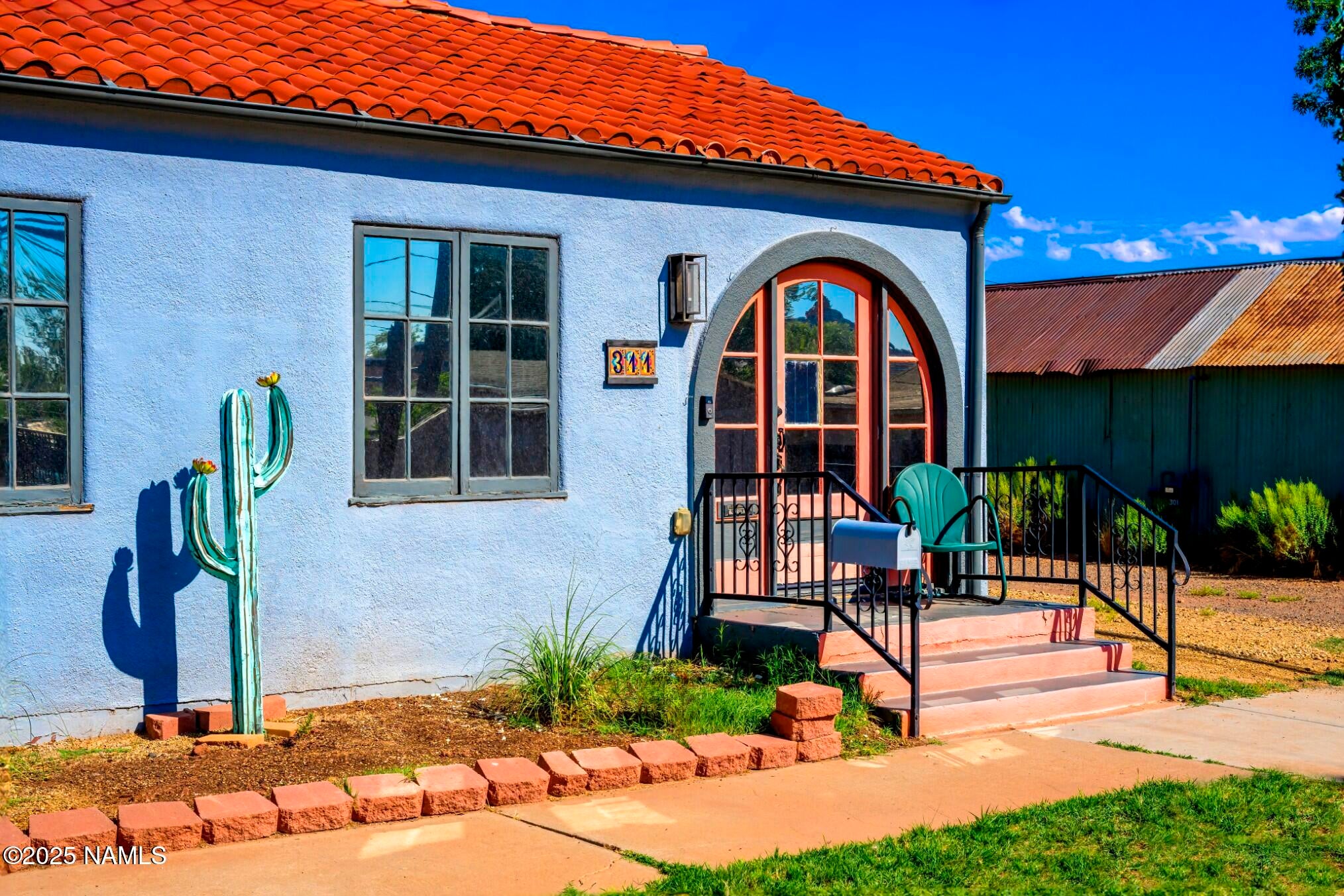 311 N Winslow Avenue