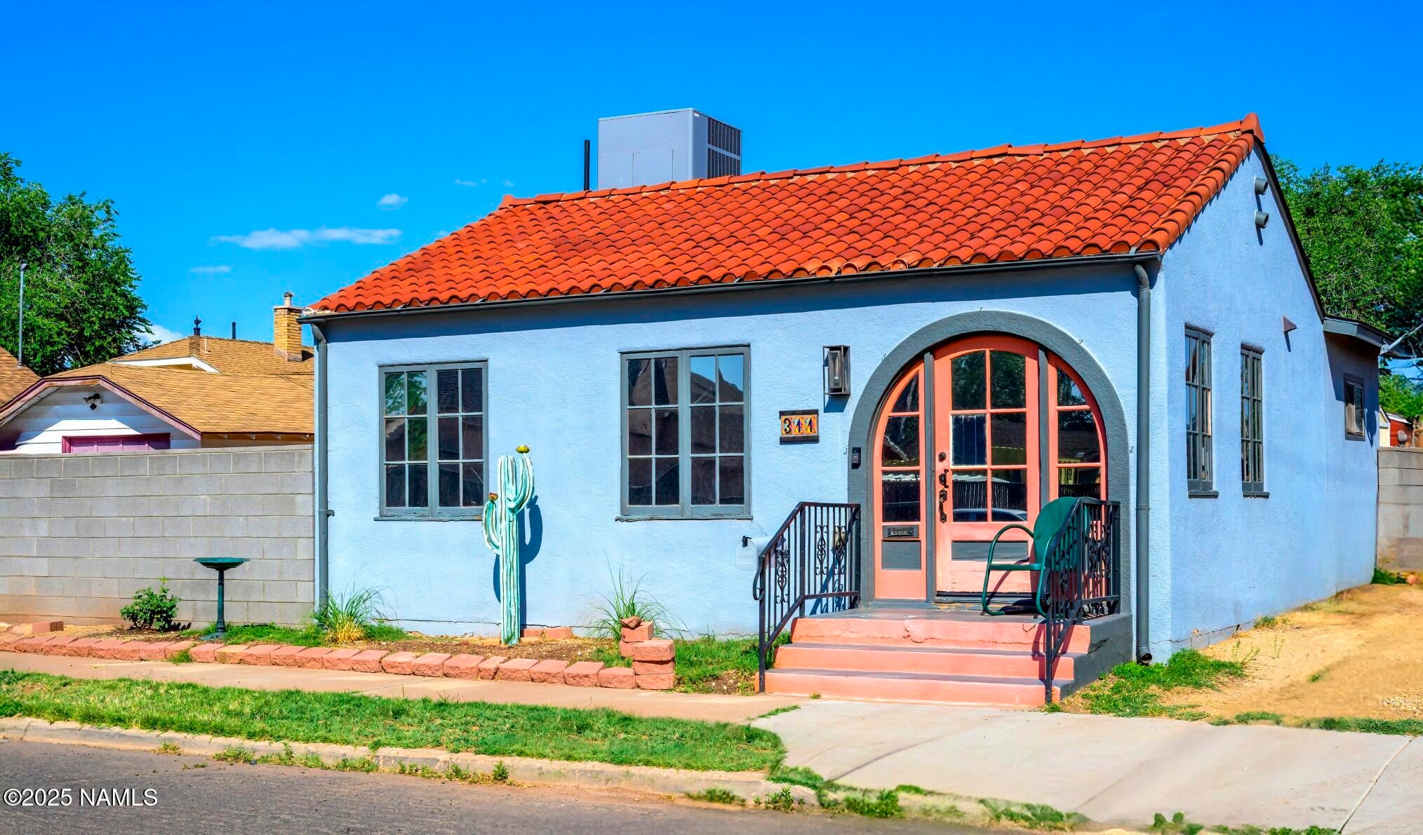 311 N Winslow Avenue