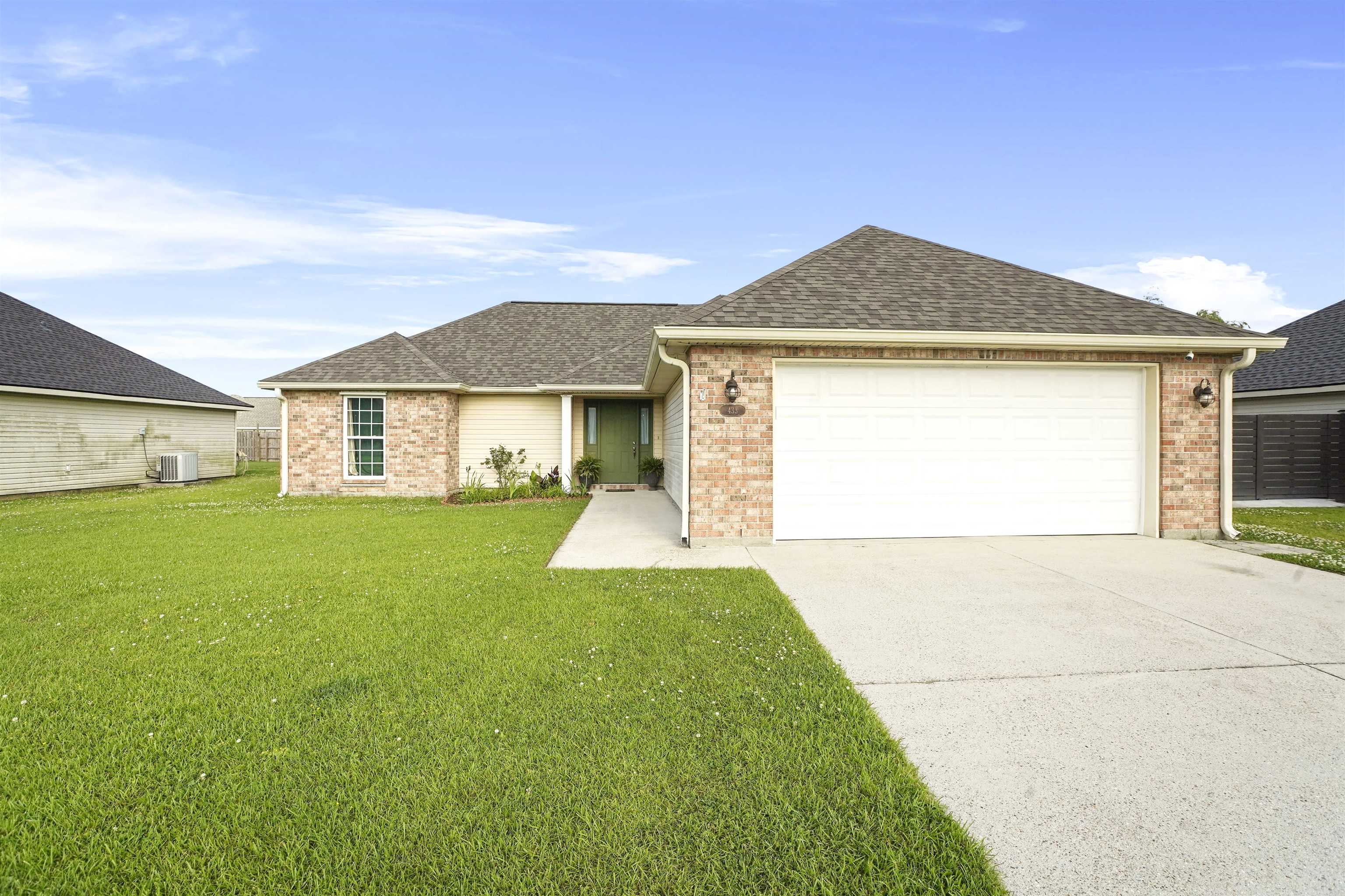 433 Baptiste Cir, Houma, Louisiana image 1