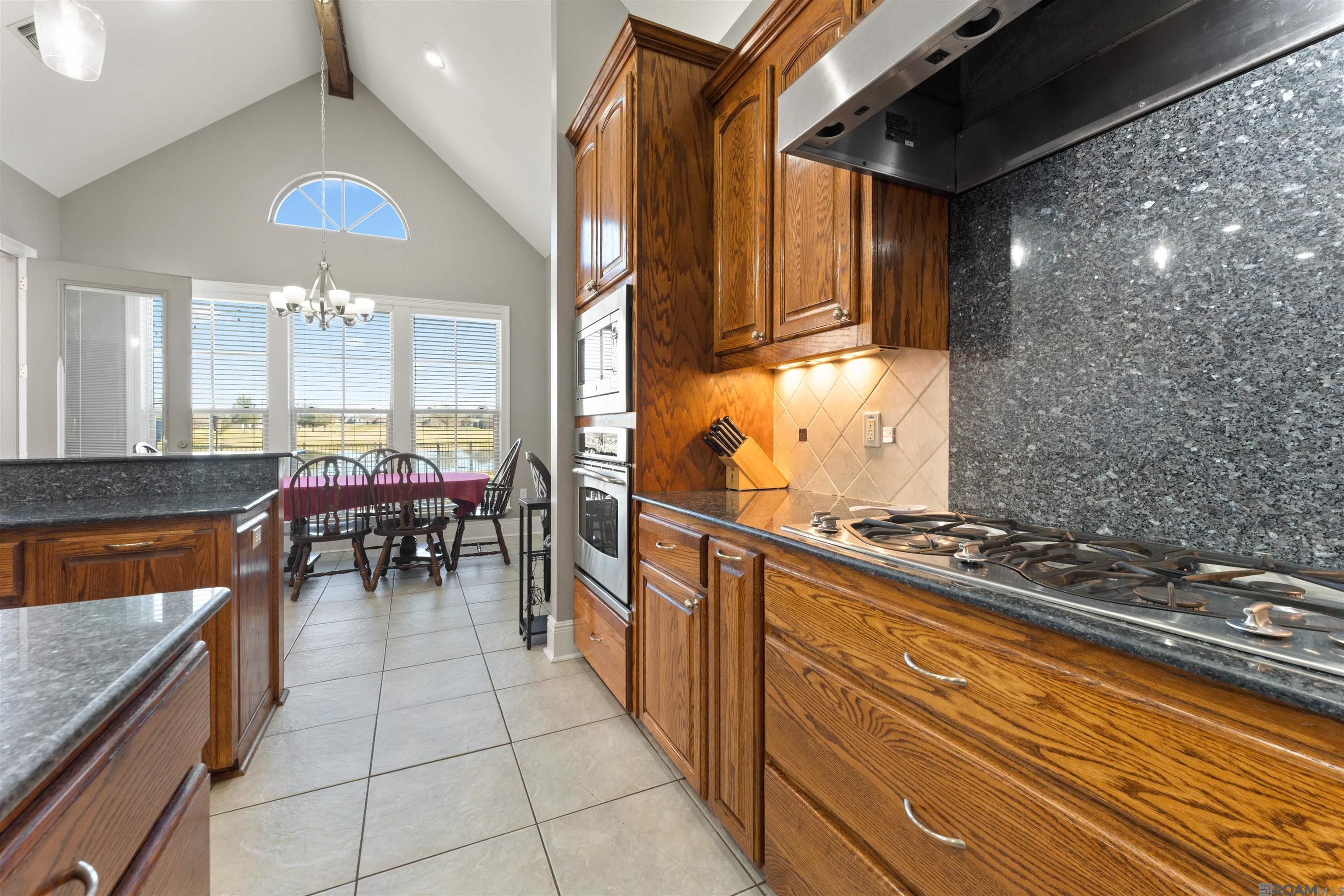 3166 Prestwick Ct, Zachary, Louisiana image 15