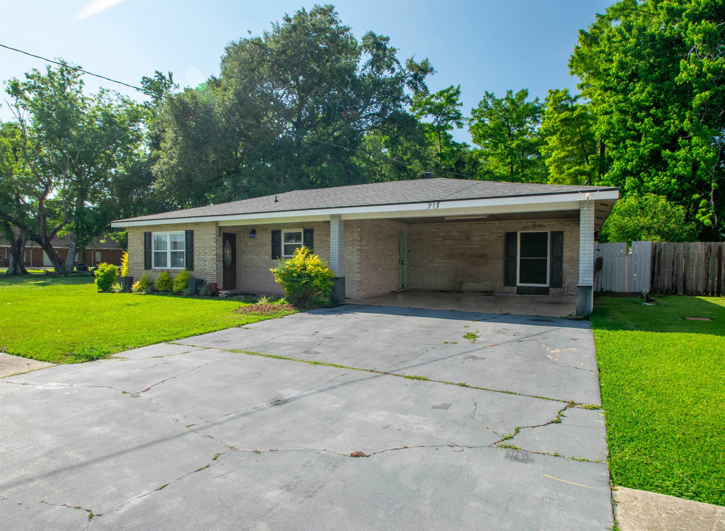 913 Fig St, Morgan City, Louisiana image 4