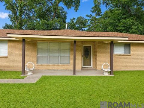 Homes For Sale - 5388 Goodland Dr<br/> East Baton Rouge County, Greenwell Springs, LA 70739