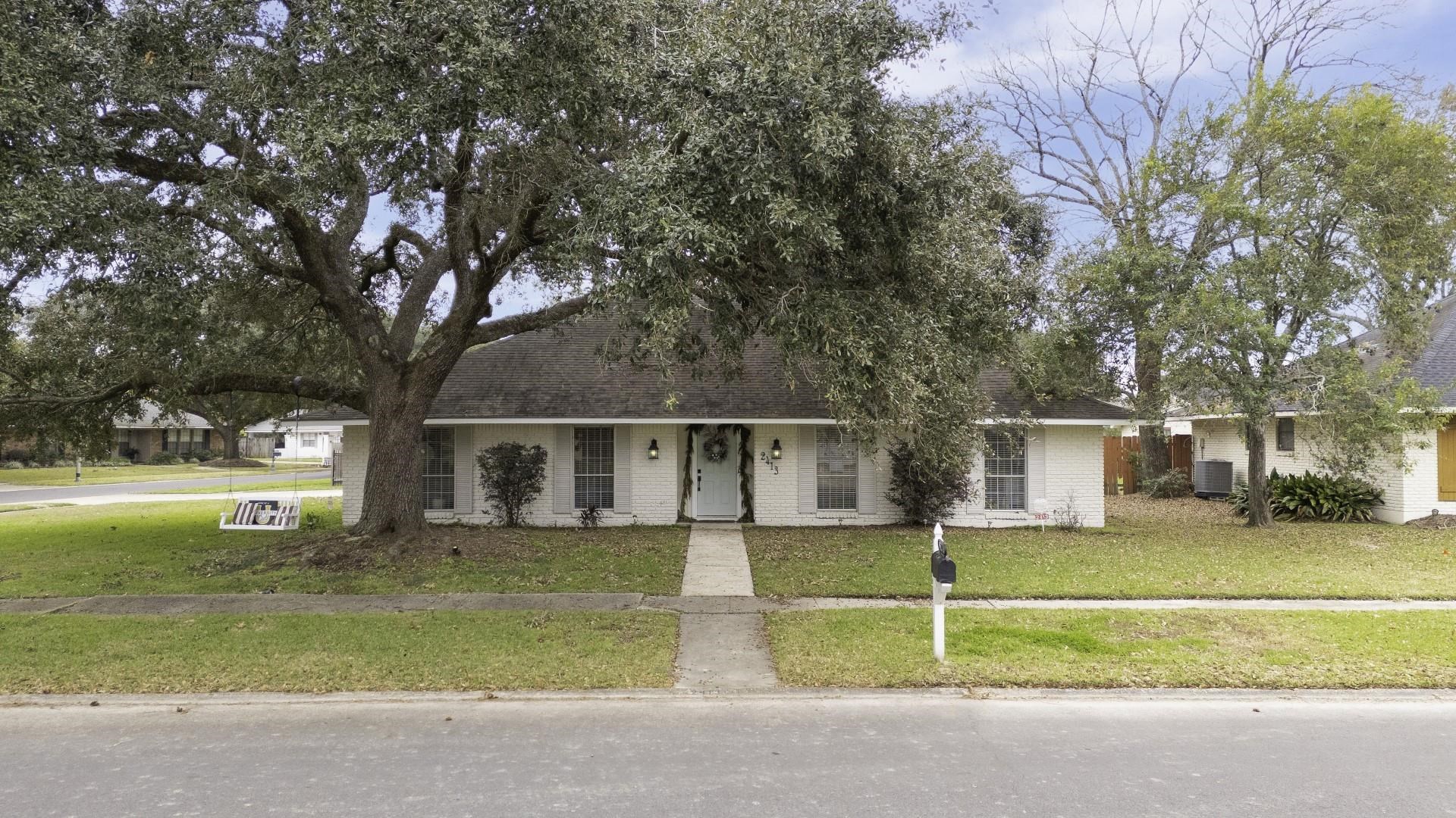 2413 Guilford Dr, Baton Rouge, Louisiana image 9