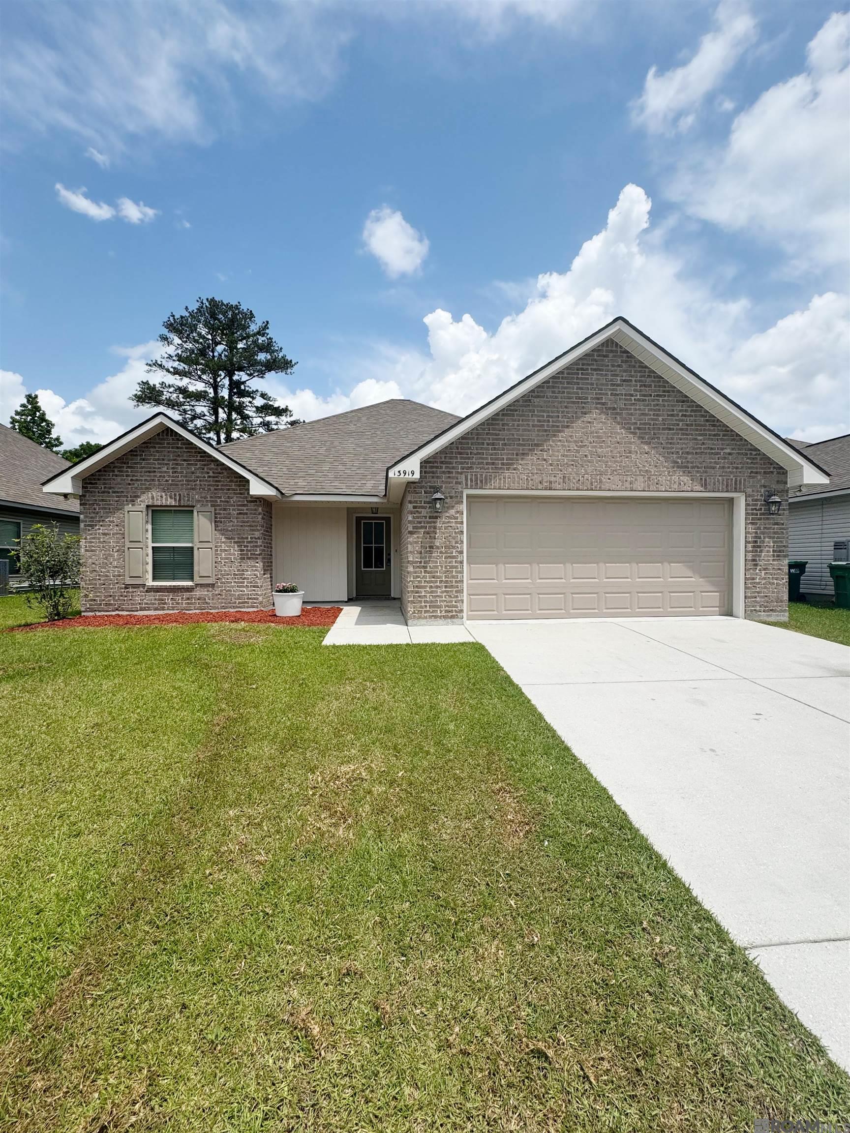 13919 Colt Dr, Denham Springs, Louisiana image 2
