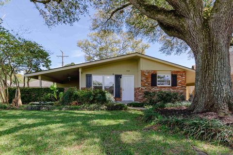 Homes For Sale - 4339 Arlington Ave<br/> West Baton Rouge County, Port Allen, LA 70767