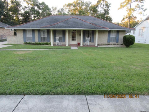 Homes For Sale - 1997 Christian St<br/> Baton Rouge, LA 70808