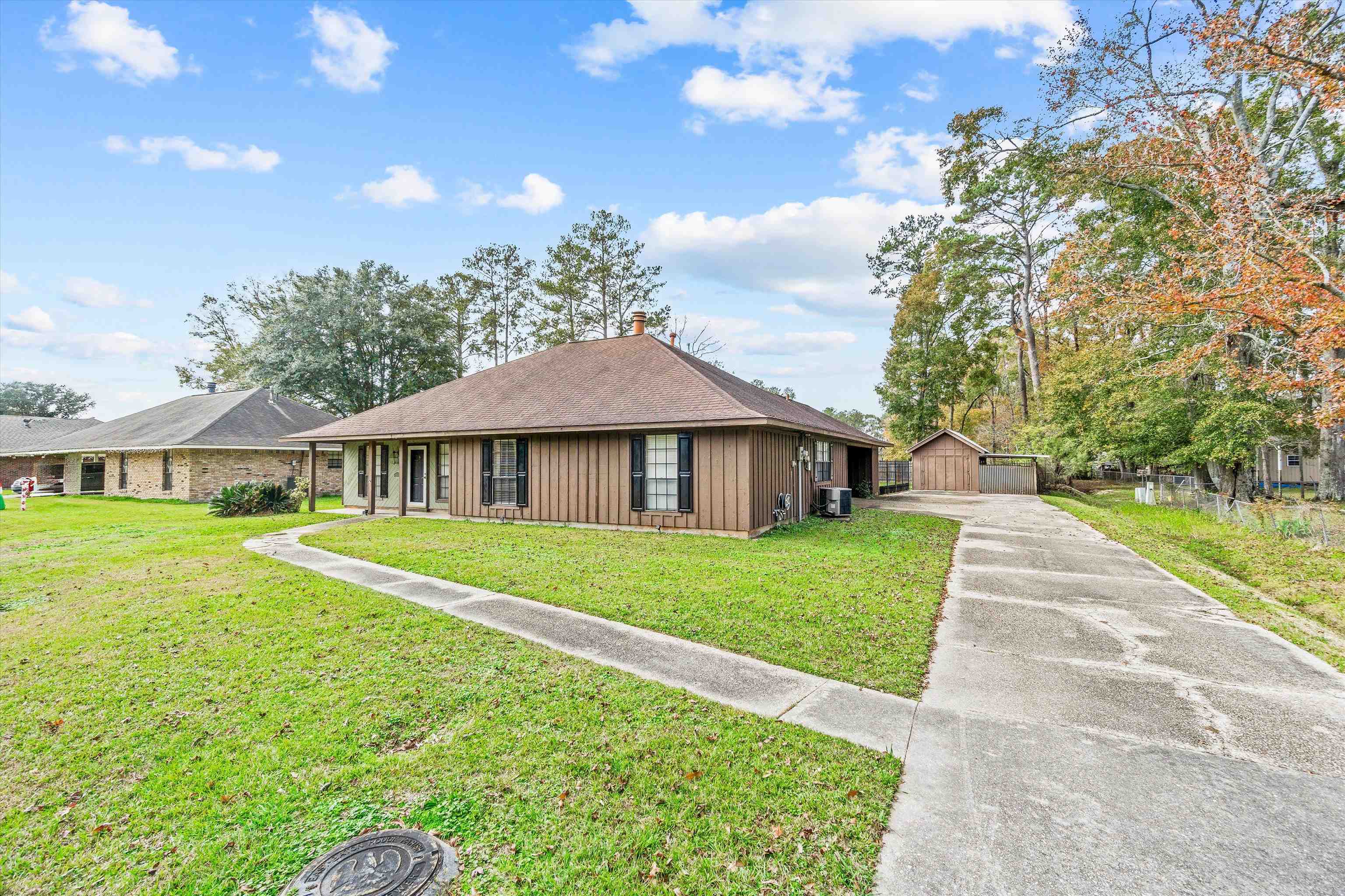 15117 Wilmington Dr, Pride, Louisiana image 2