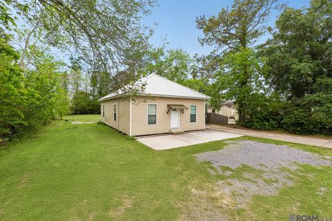 Homes For Sale - 41055 La Hwy 621<br/> Gonzales, LA 70737