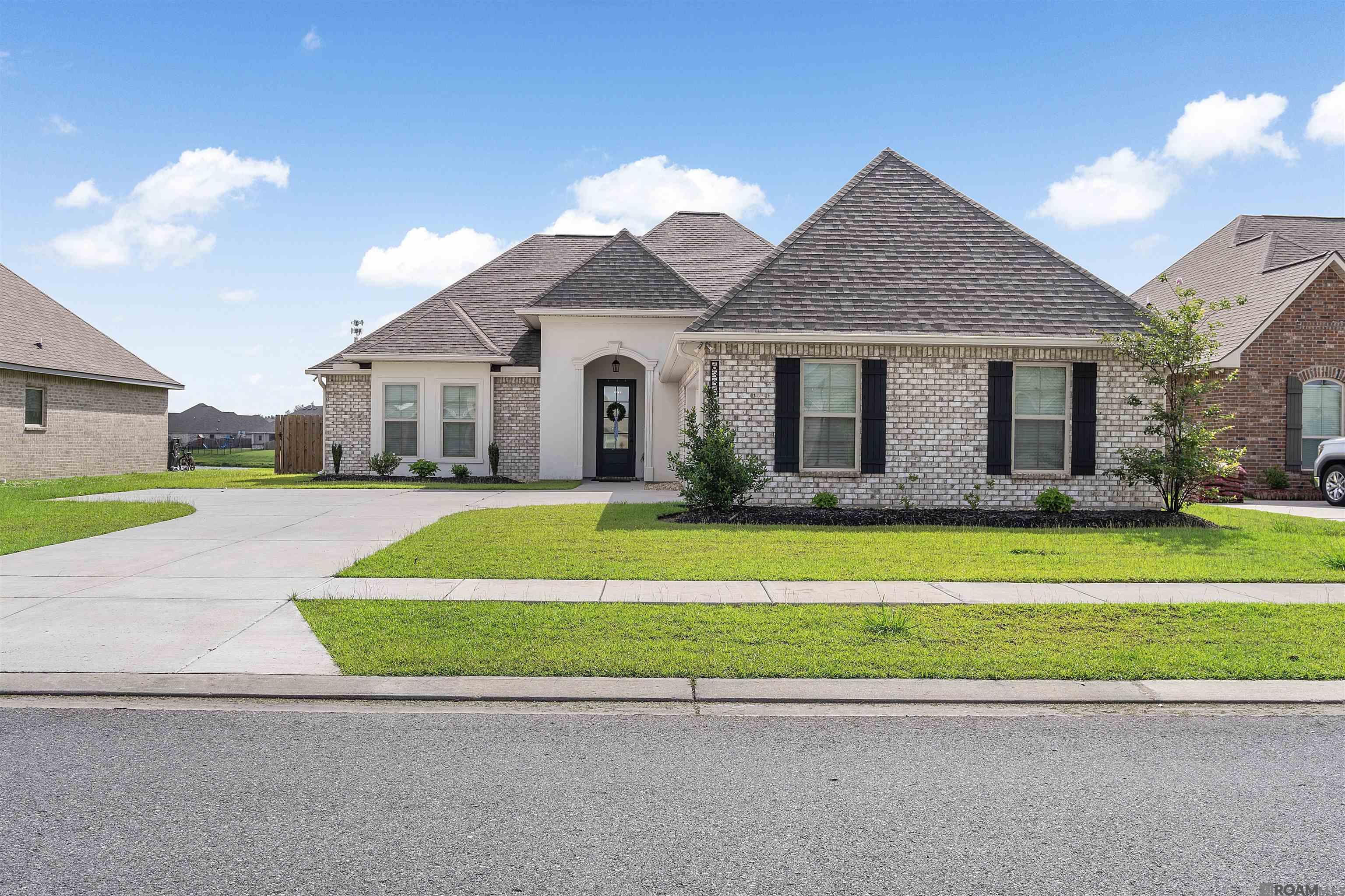 6336 Soaring Dr, Gonzales, Louisiana image 2