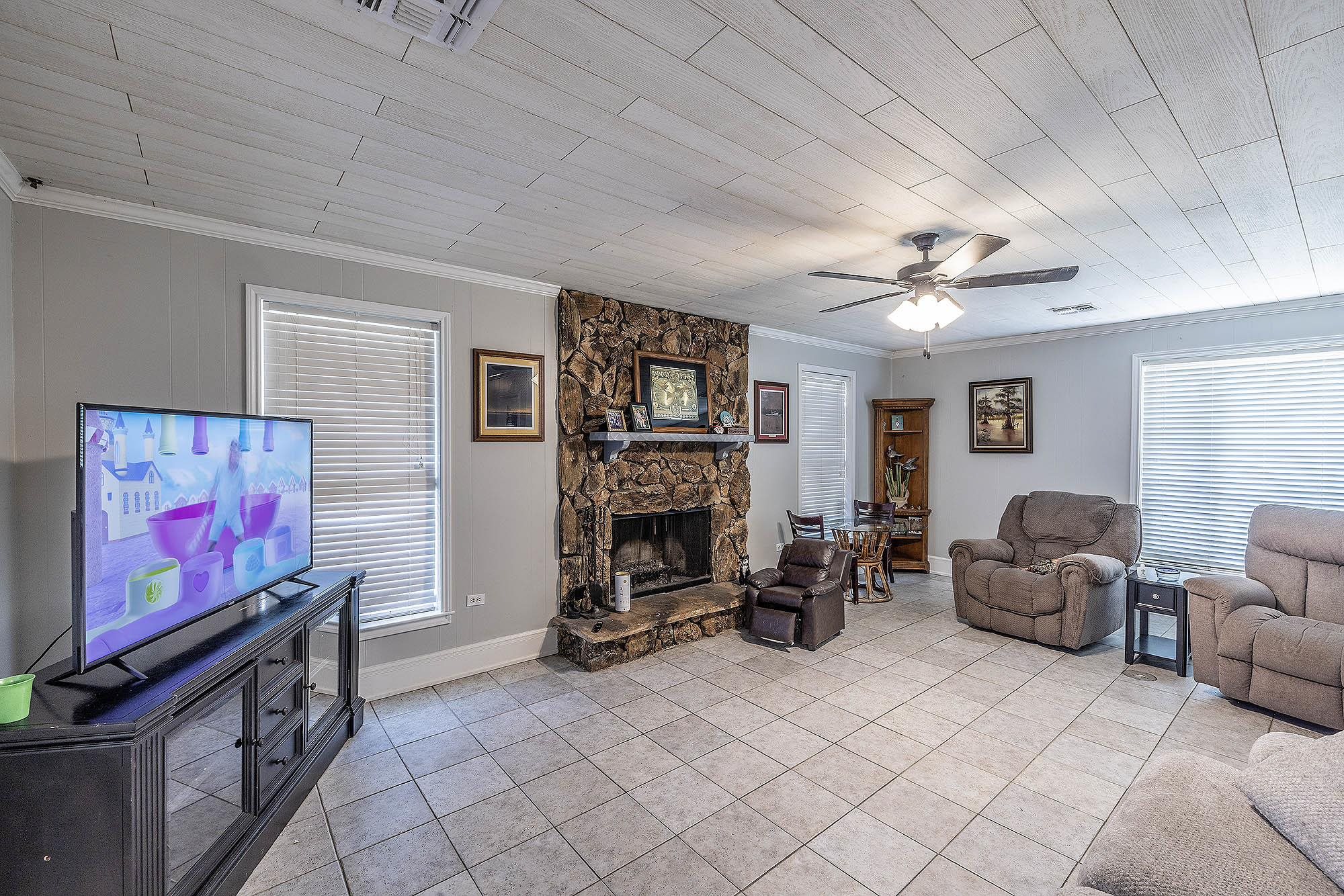 302 Lirette Street, Houma, Louisiana image 11