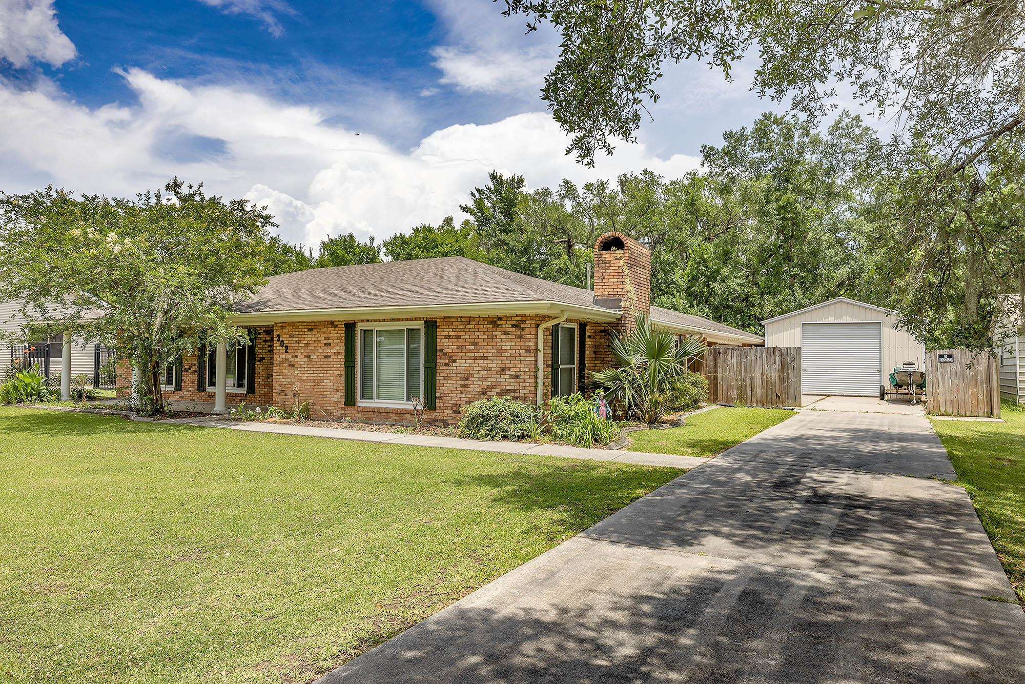 302 Lirette Street, Houma, Louisiana image 3