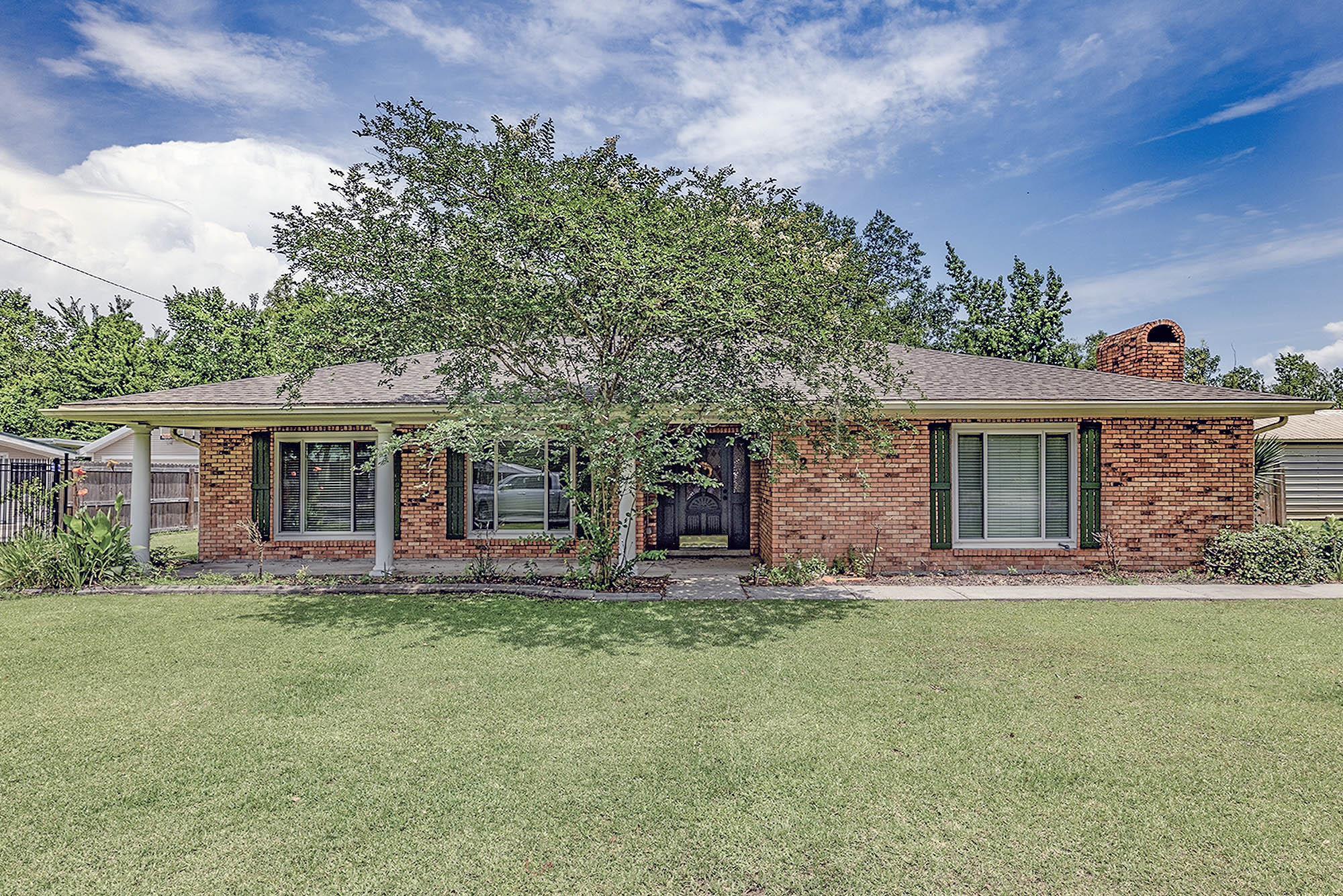 302 Lirette Street, Houma, Louisiana image 1