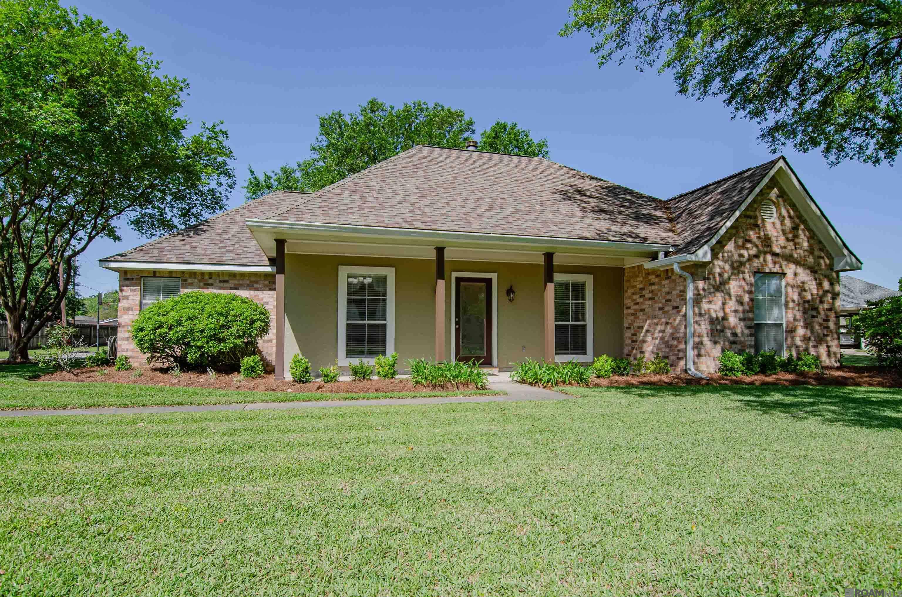 2337 S San Francisco Ave, Gonzales, Louisiana image 1