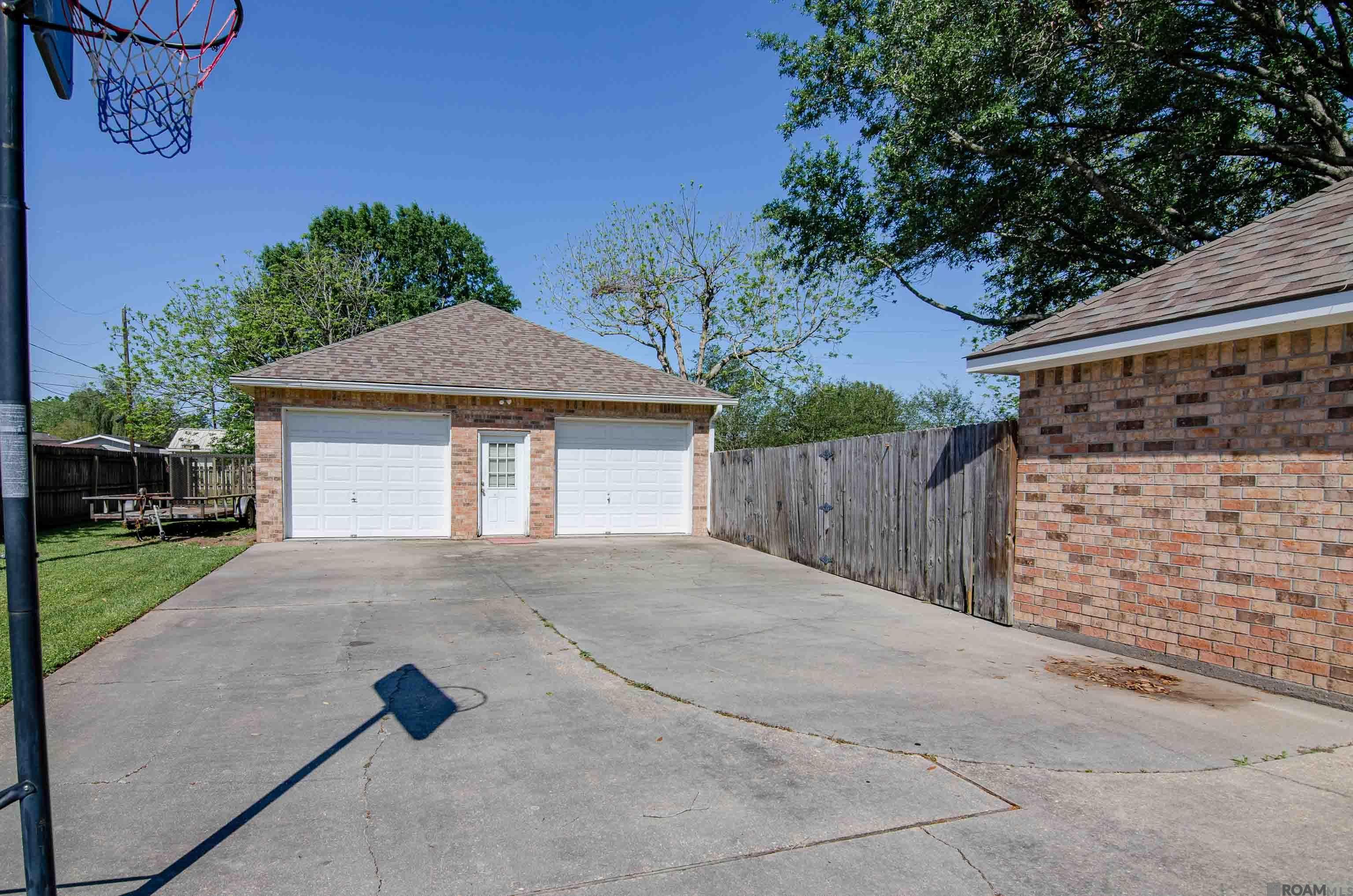2337 S San Francisco Ave, Gonzales, Louisiana image 16