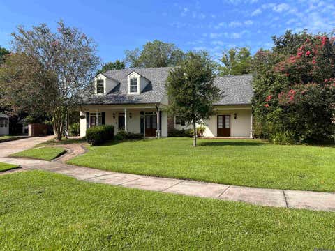Homes For Sale - 6832 S Woodgate Ct<br/> East Baton Rouge County, Baton Rouge, LA 70808