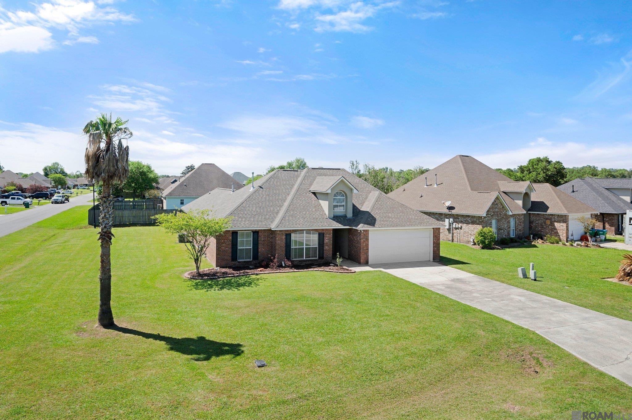 35971 Raleigh Dr, Denham Springs, Louisiana image 1