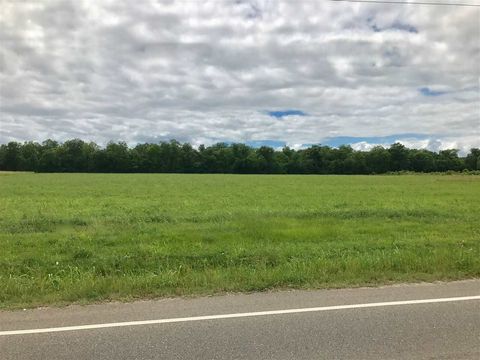 Vacant Land For Sale - D-10 Hospital Rd<br/> Pointe Coupee County, New Roads, LA 70760