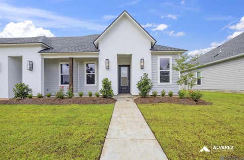 Townhouse For Sale - 16149 Chancel Ave #A2<br/> Baton Rouge, LA 70816