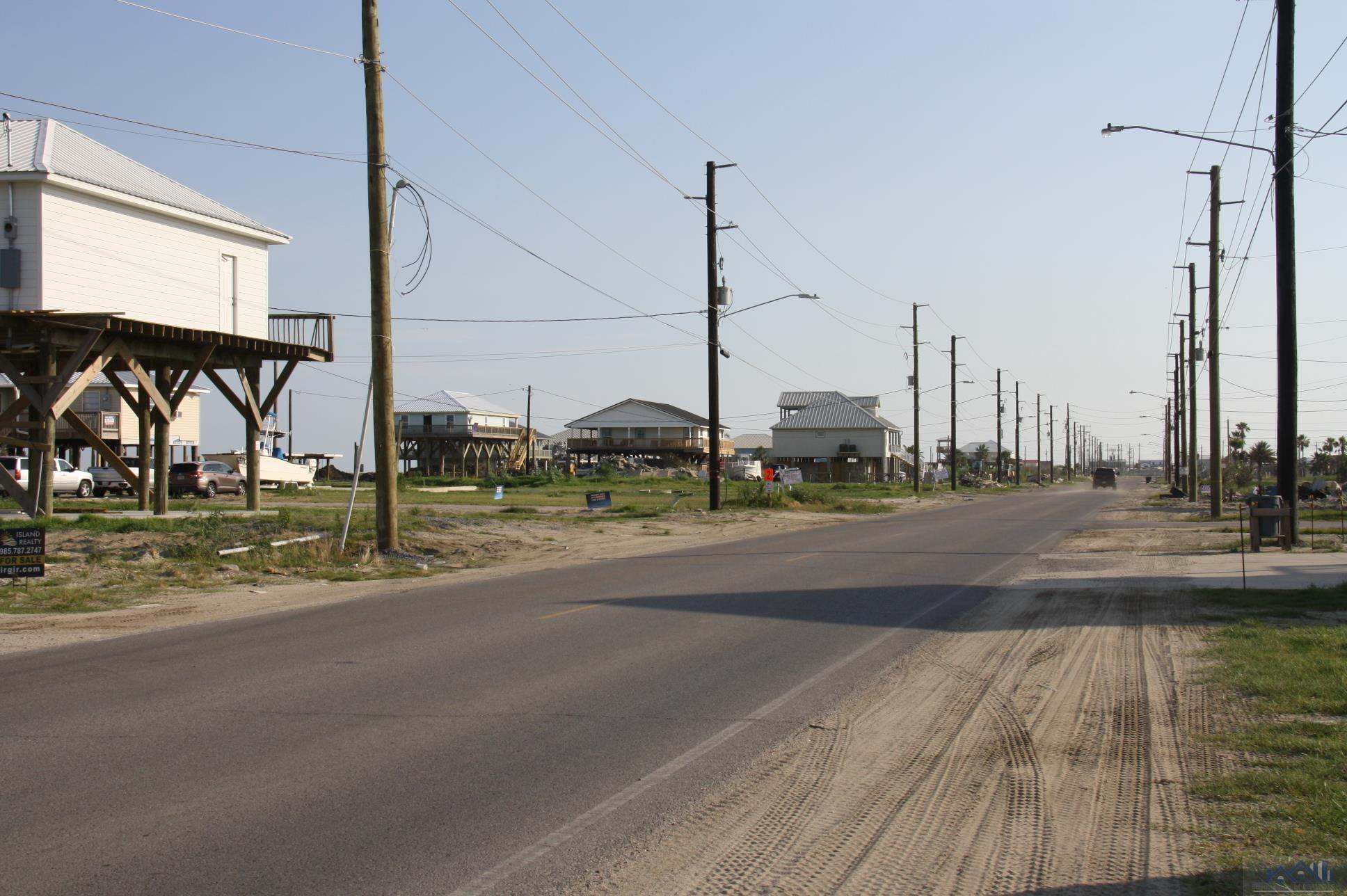 1828 Highway 1 Street, Grand Isle, Alabama image 5