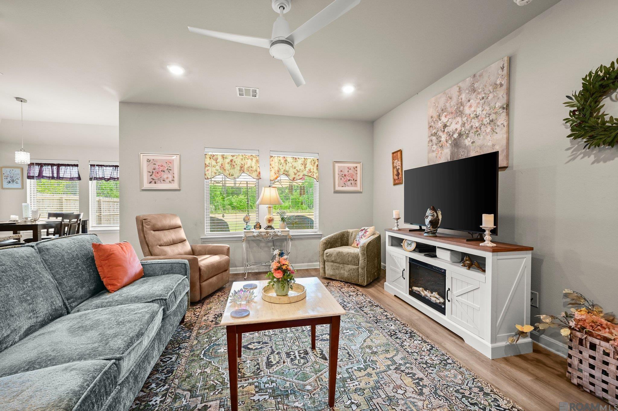 13041 Bayberry Ave, Denham Springs, Louisiana image 4