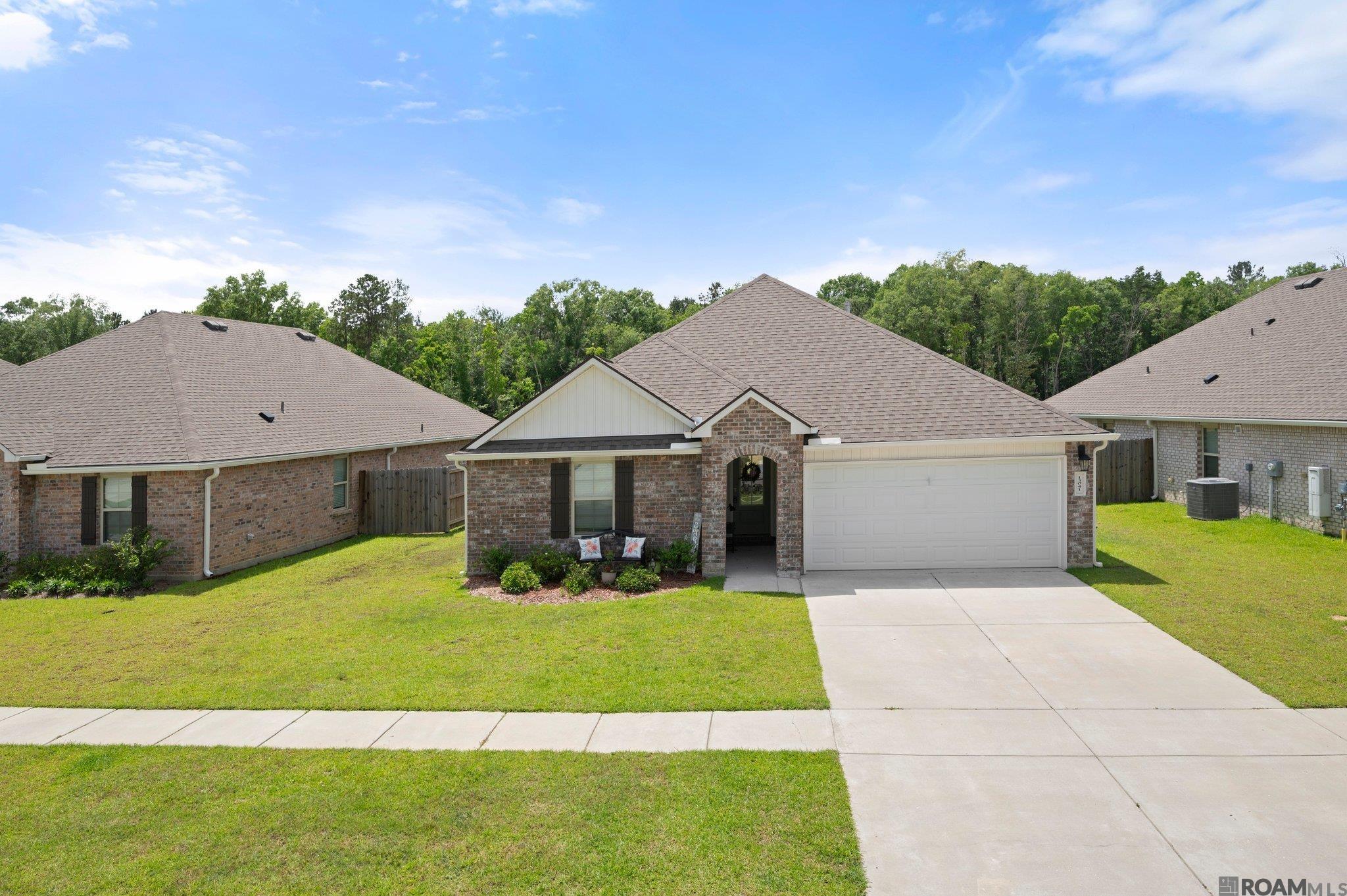 13041 Bayberry Ave, Denham Springs, Louisiana image 2