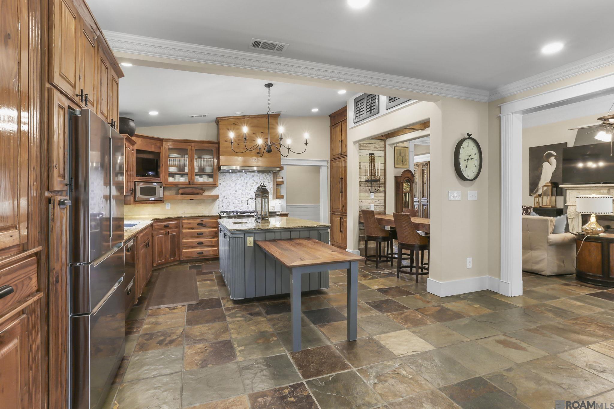 15023 North Pointe Dr, Prairieville, Louisiana image 12