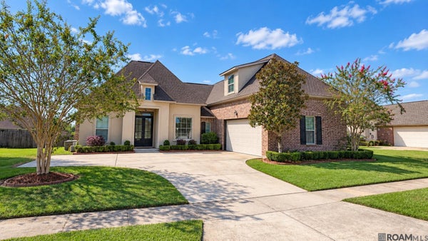 2958 MAJESTIC OAKS AVE, ZACHARY, LA 70791 - Image 055fdf85c17e44fd5dc7fcff6a1e5d02/2421025467