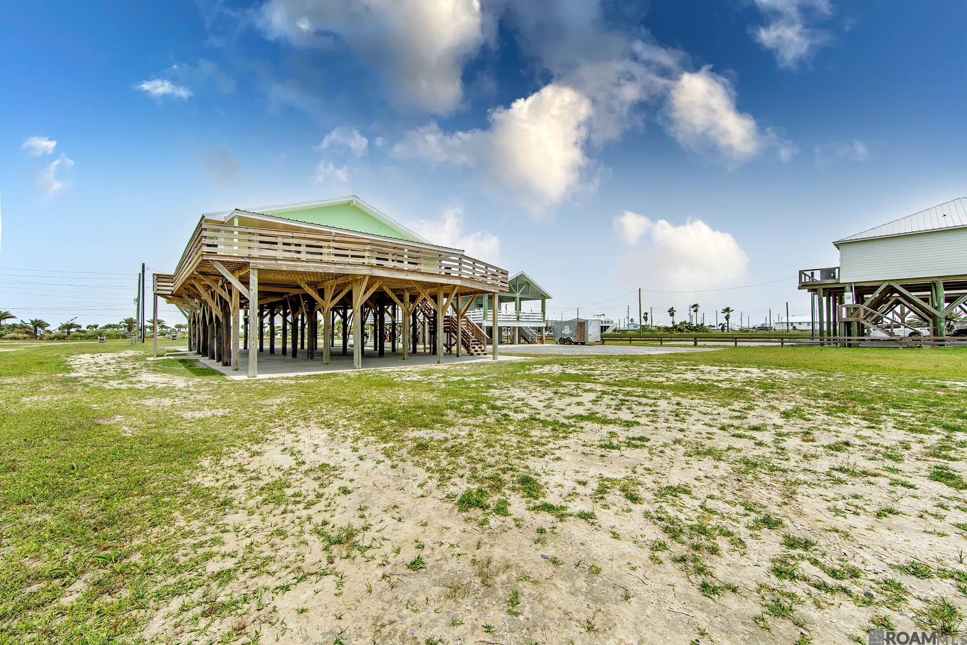 1890 La Hwy 1, Grand Isle, Louisiana image 1