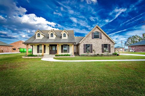 Homes For Sale - 2255 Hwy 311<br/> Schriever, LA 70395