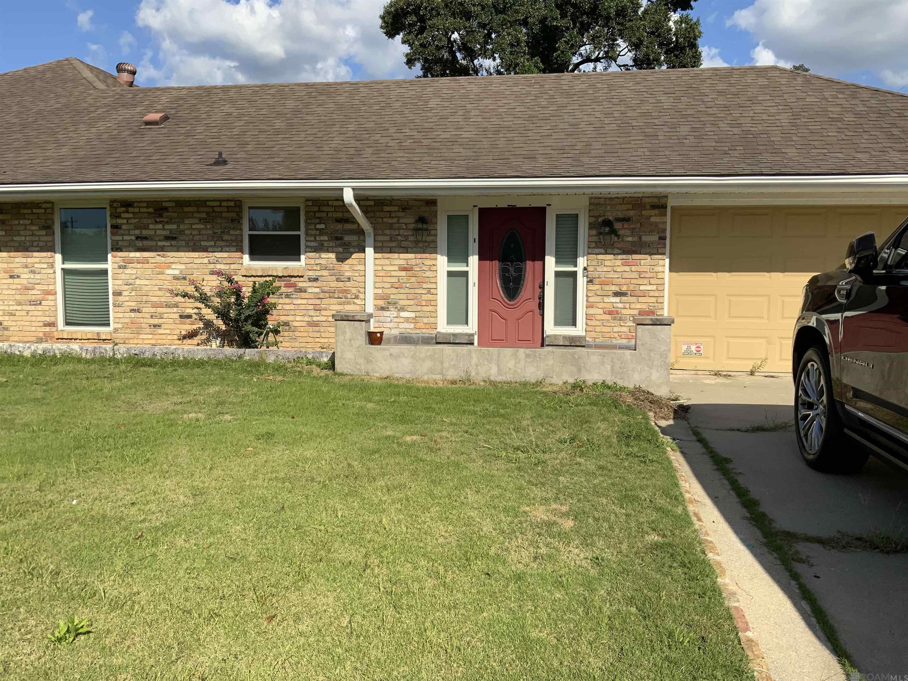 9534 W Darryl Pkwy, Baton Rouge, Louisiana image 3