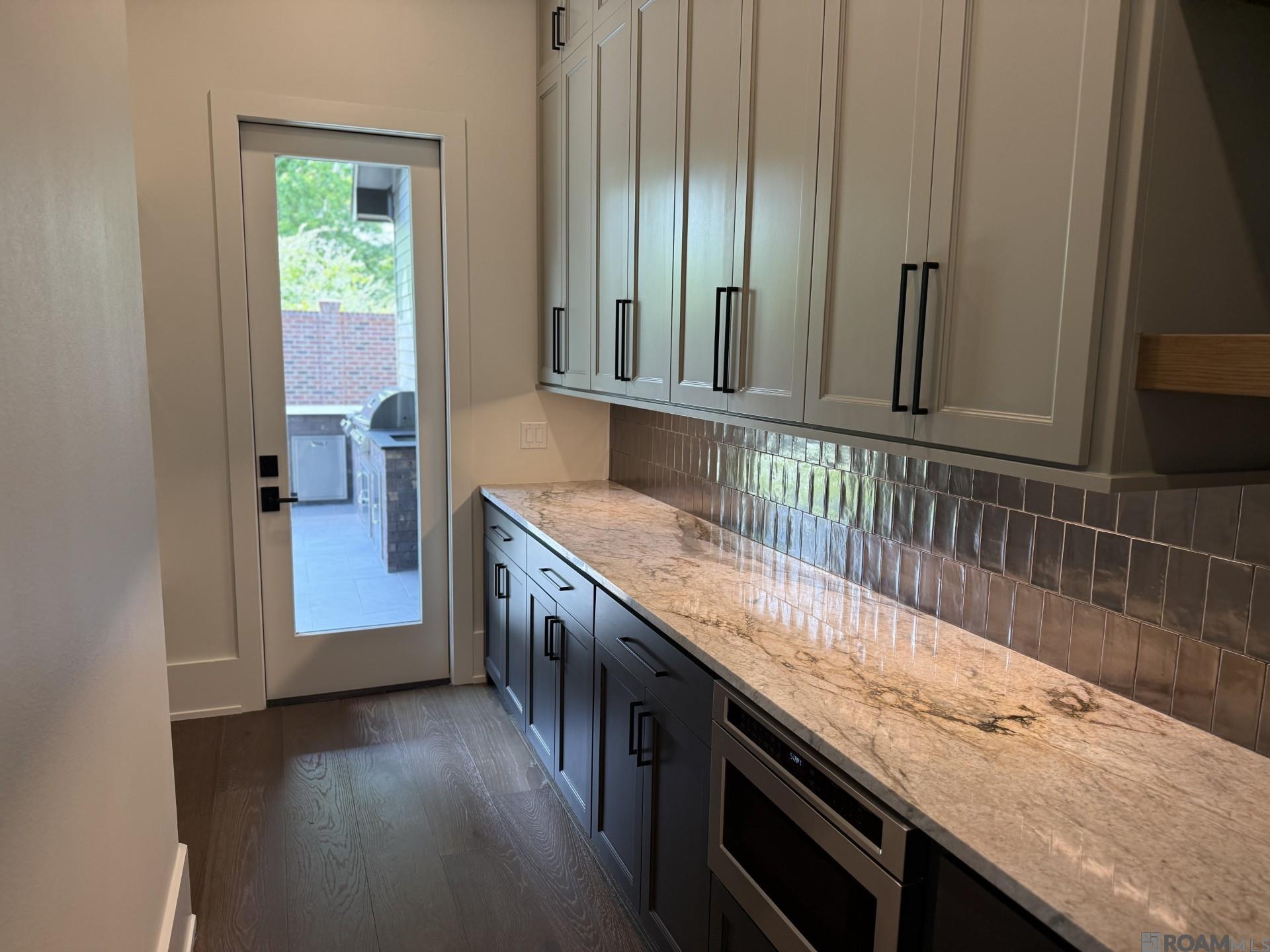 Baton Rouge, Louisiana, 70817, United States, 4 Bedrooms Bedrooms, ,4 BathroomsBathrooms,Residential,Active,2038168