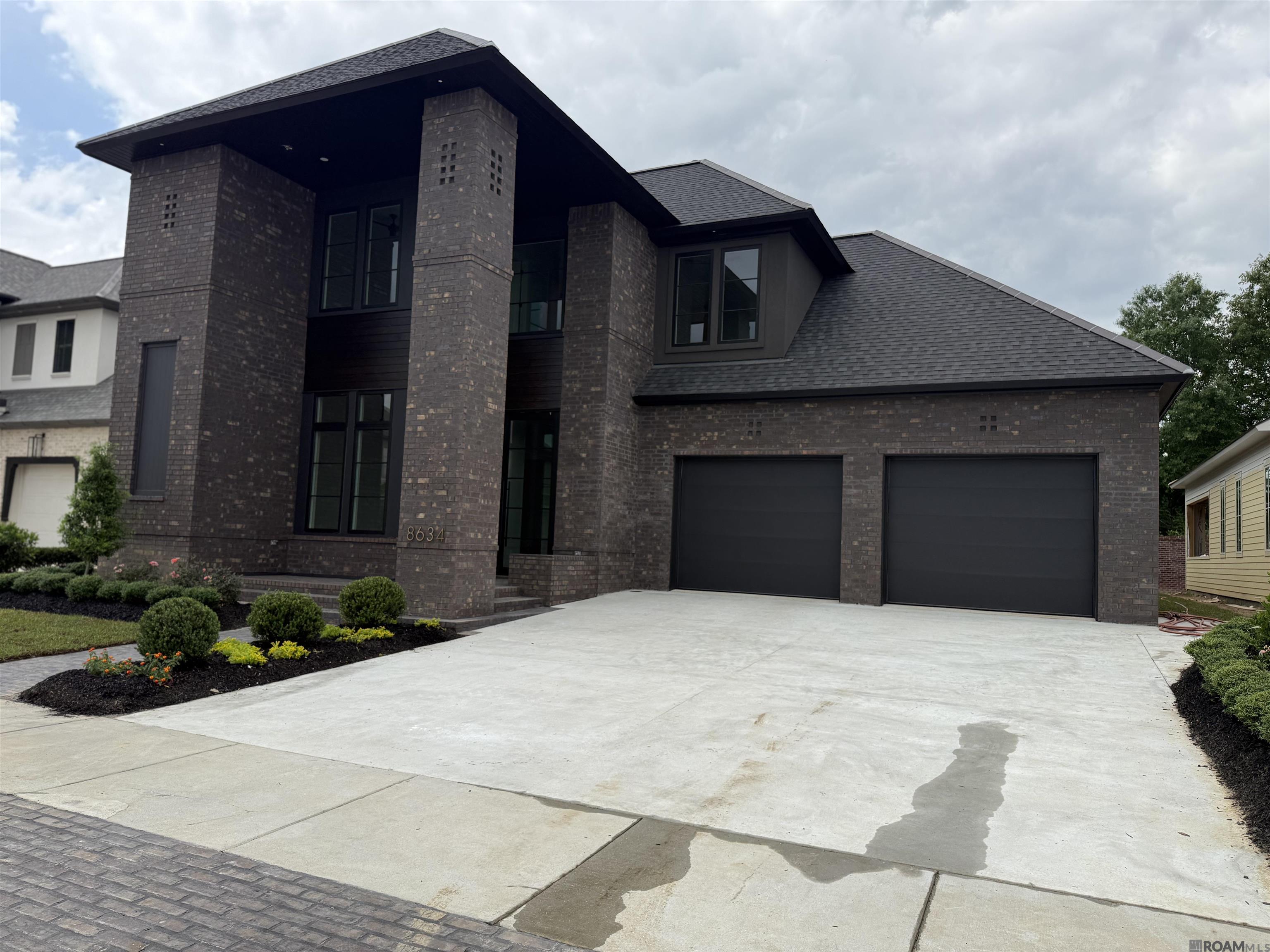 Baton Rouge, Louisiana, 70817, United States, 4 Bedrooms Bedrooms, ,4 BathroomsBathrooms,Residential,Active,2038168