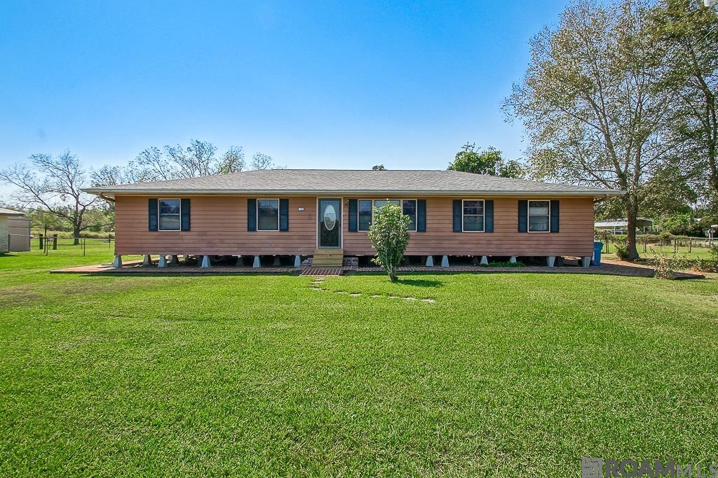 1742-1740 Declouet Hwy, Breaux Bridge, Louisiana image 1