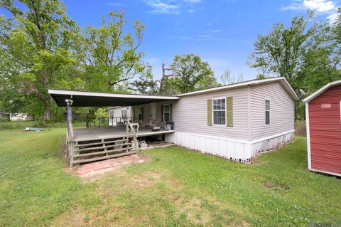 Mobile Home For Sale - 30740 Milton Rd<br/> Denham Springs, LA 70726
