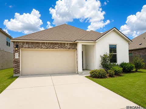 Homes For Sale - 4413 Napa Way<br/> Baton Rouge, LA 70817