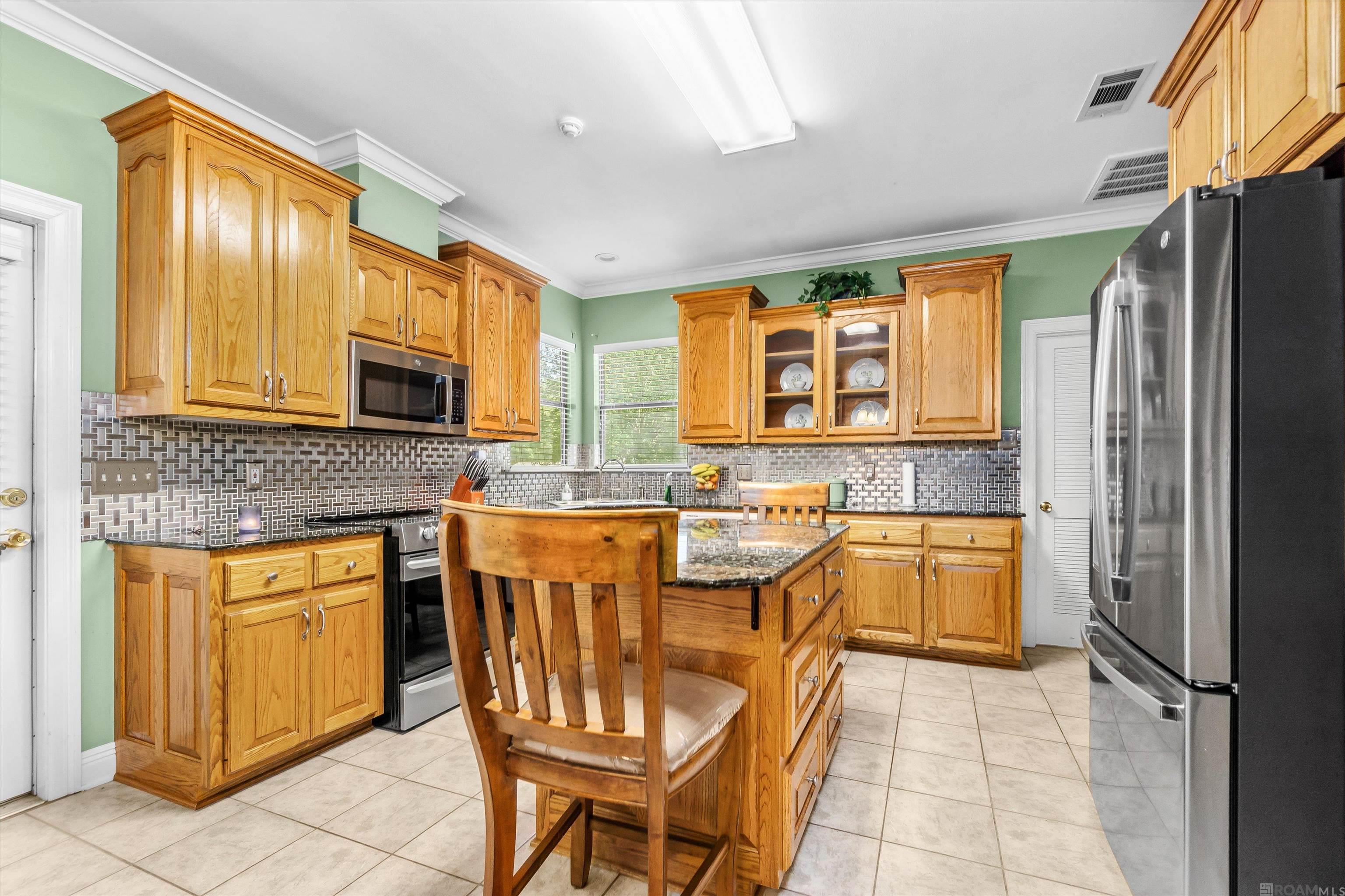1243 Roseway Blvd, Zachary, Louisiana image 5