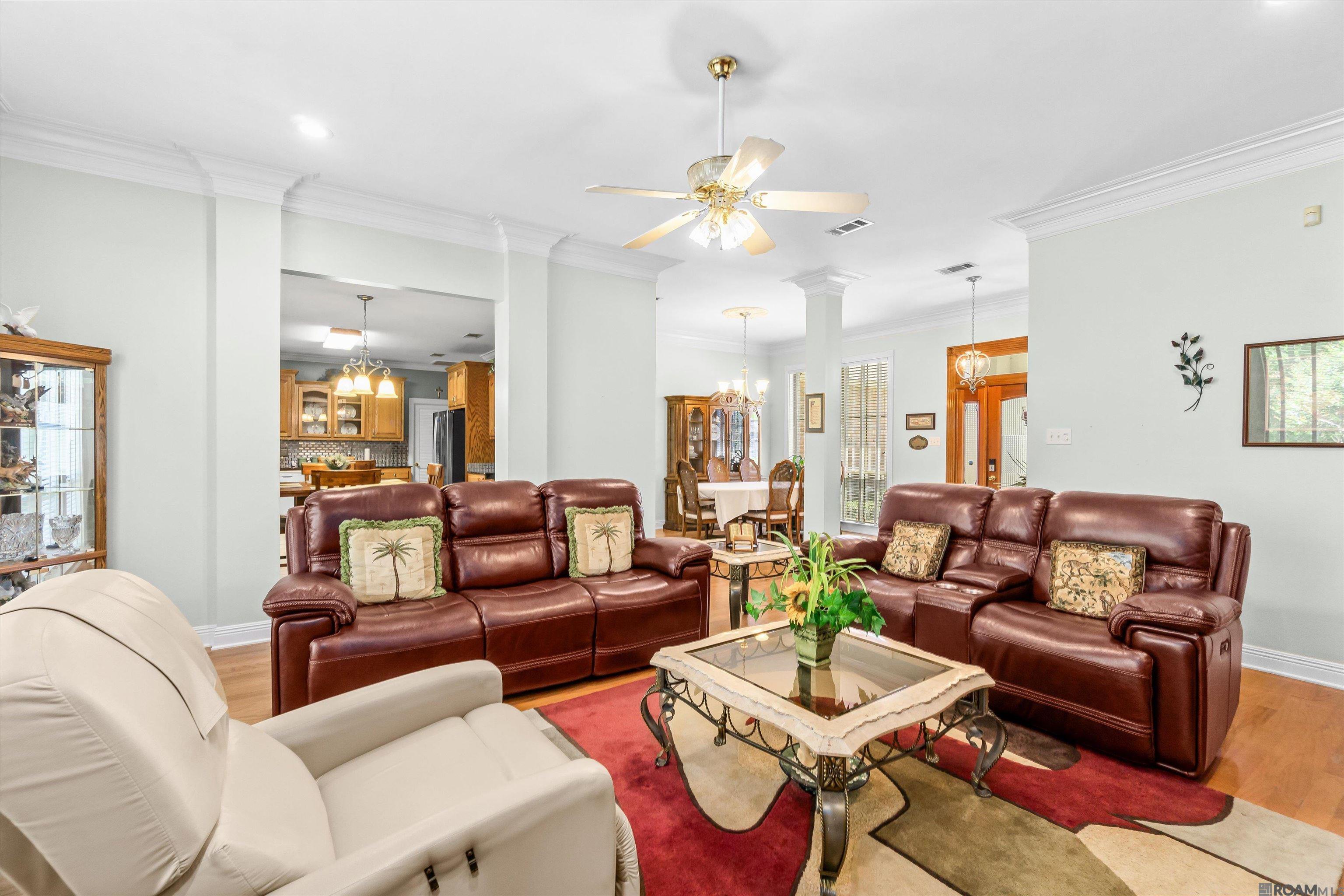 1243 Roseway Blvd, Zachary, Louisiana image 3